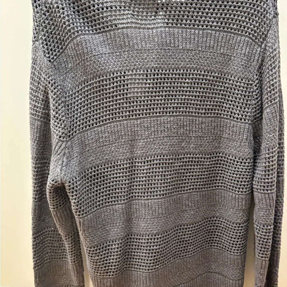 Abercrombie & Fitch Men’s Open-Knit Button-Up Cardigan in Gray - Picture 4 of 4